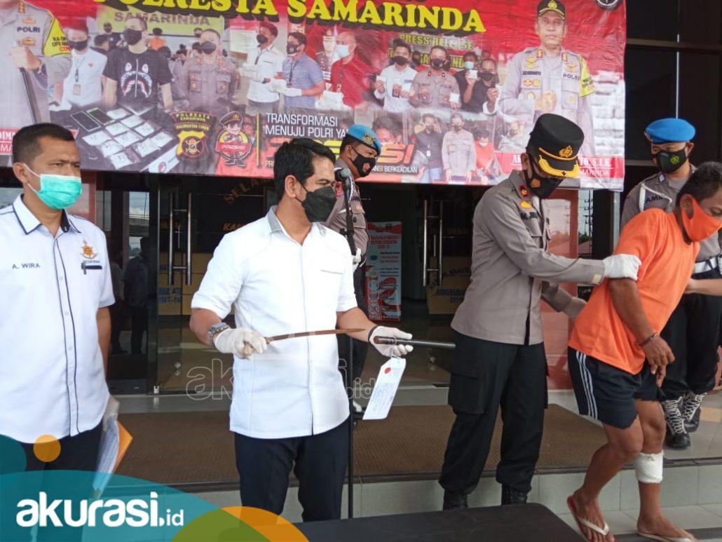 25 Hari Kabur, Pria yang Bunuh Teman Sendiri di Samarinda Diciduk, Polisi Hadiahi Timah Panas