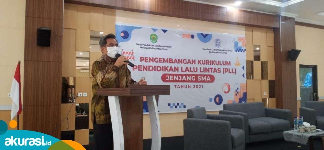 Cegah Kecelakaan Berkendara, Pemprov Dorong Kurikulum Ketaatan Pendidikan Lalu Lintas Jenjang SMA