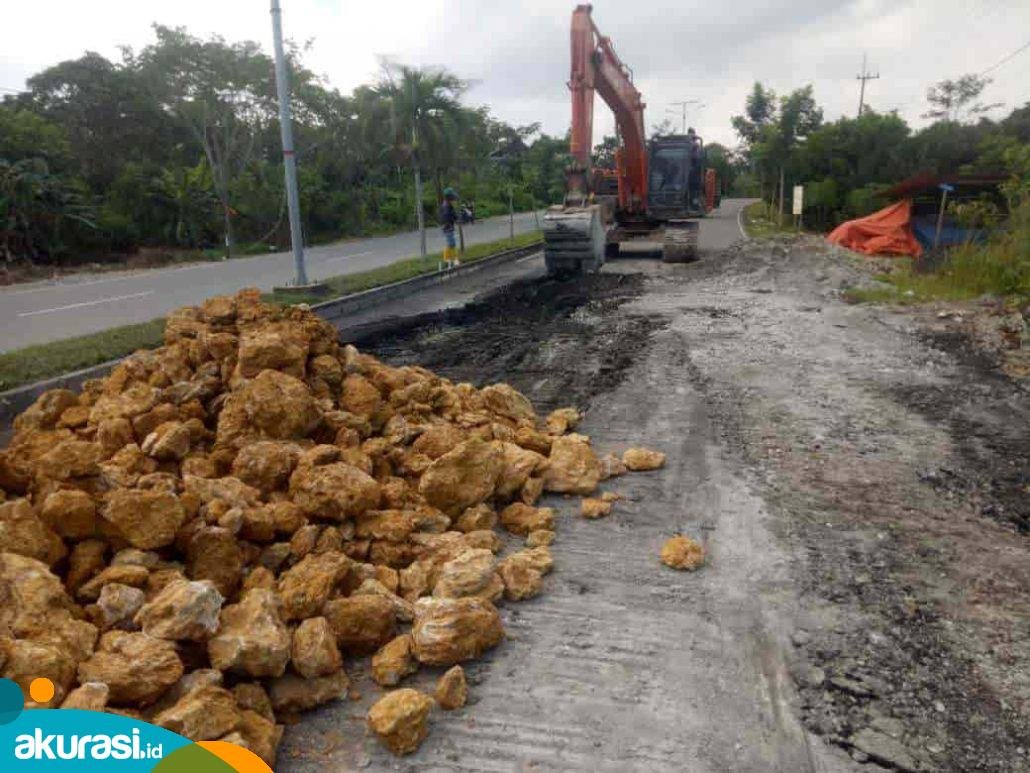 Tiga Perusahaan Tanggung Jawab Perbaiki Jalan Rusak di Bontang Lestari
