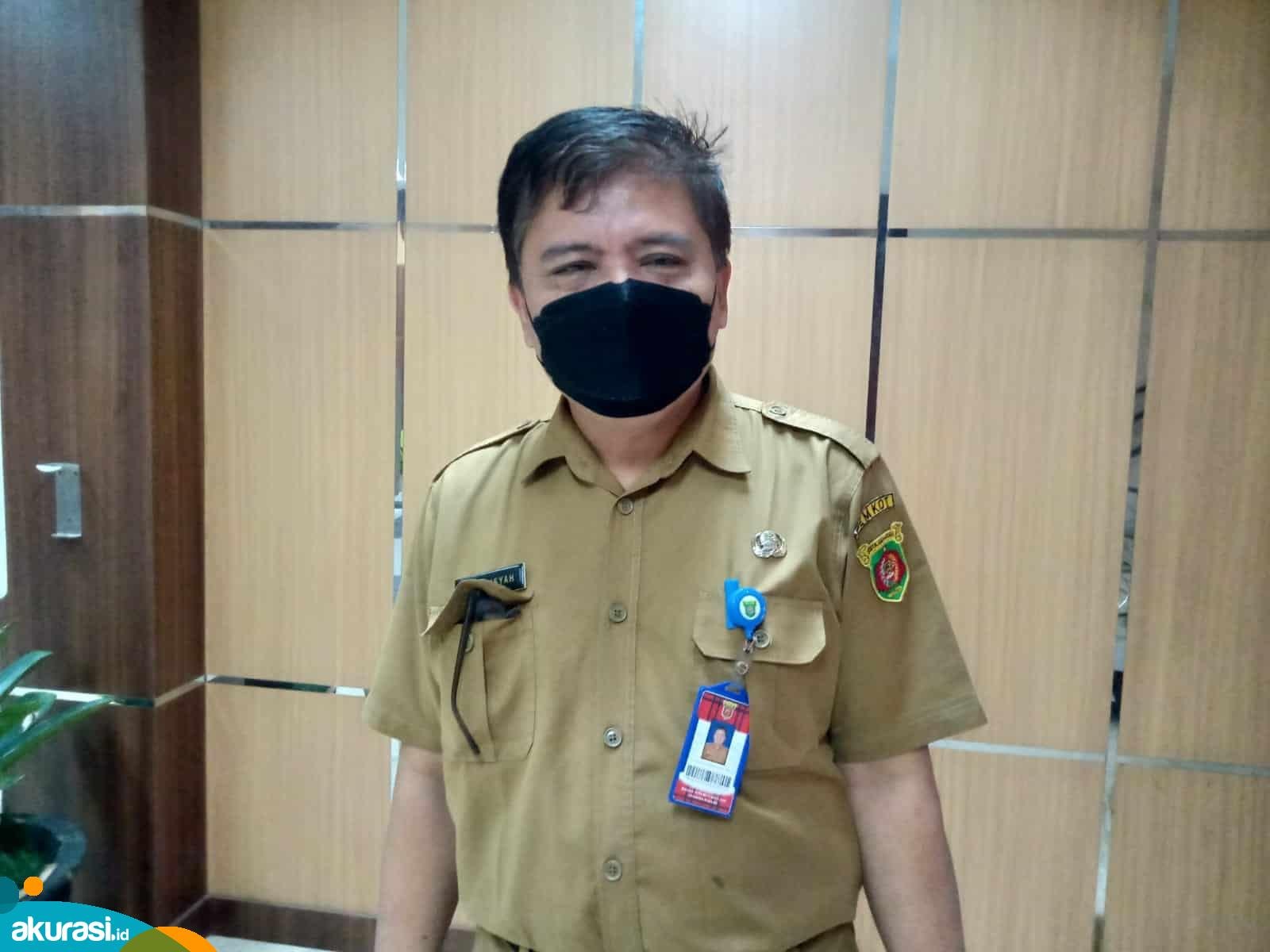 Plt Kepala Dinas Sosial (Dinsos) Samarinda Nofiansyah saat diwawancarai media. (Istimewa)