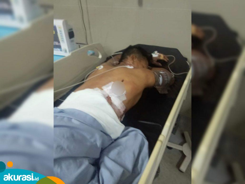 Pria di Samarinda ke RS dengan Badik Tertancap di Rusuk, Diduga Korban Pengeroyokan