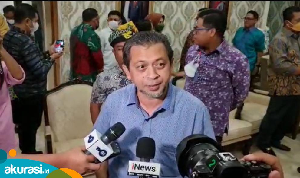 Wakil Gubernur Kaltim Hadi Mulyadi saat diwawancarai awak media terkait Edy Mulyadi yang sebut Kalimantan tempat jin buang anak. (Istimewa)