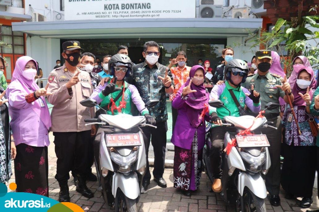Manjakan Pemustaka dengan Pelayanan Pengantaran Buku