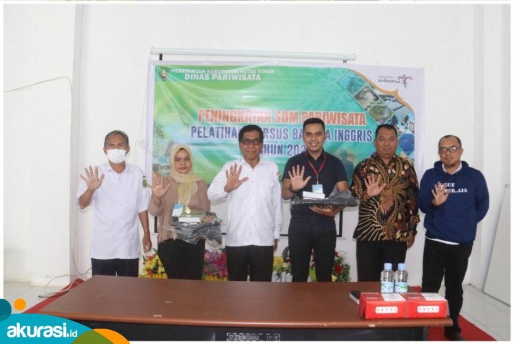 Tingkatkan Kompetensi, Dispar Kutim Gelar Pelatihan Bahasa Inggris