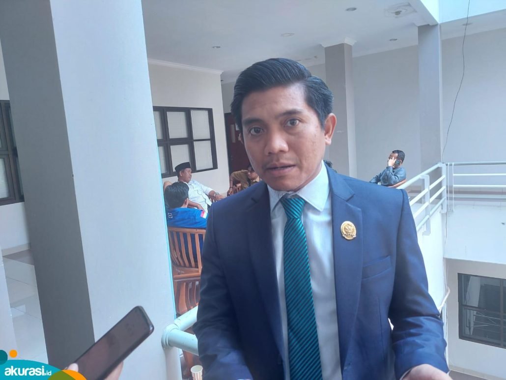 Jelang Akhir Tahun, Andi Faizal Soroti Proyek Fisik Belum Rampung