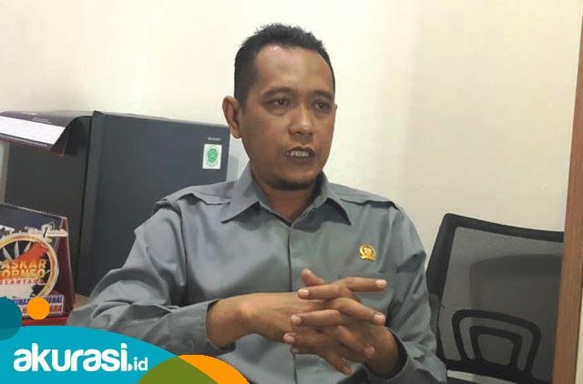 Dewan Dukung Relawan “Pak Ogah”, Harapkan Pemerintah Beri Pembinaan