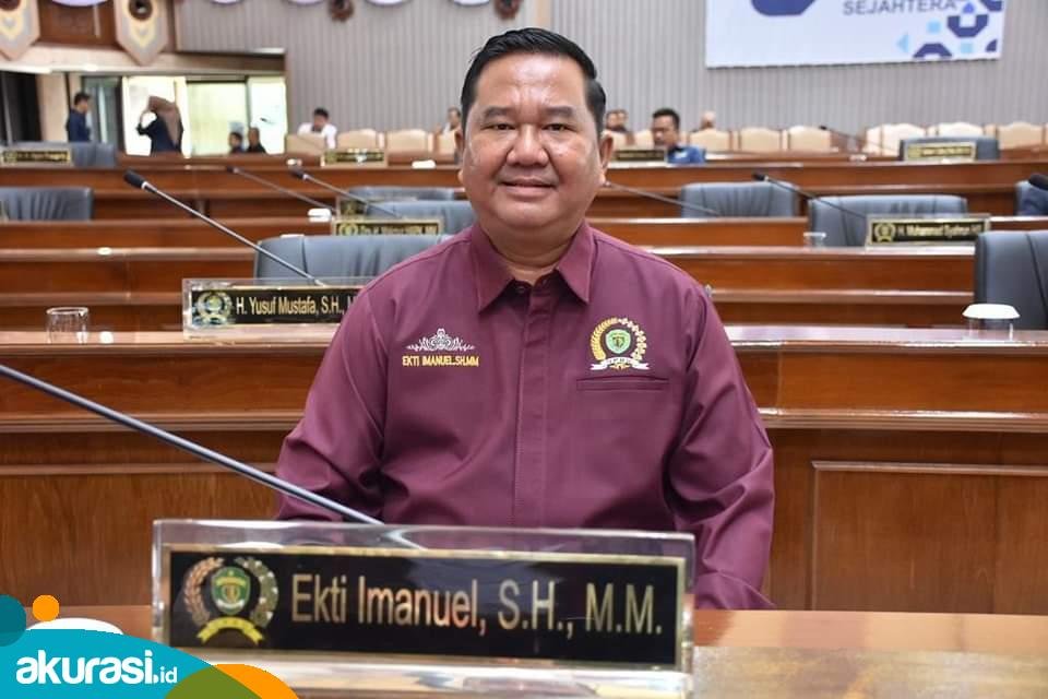Ekti Imanuel Perjuangkan Pembangunan 42 Rumah Ibadah Kutai Barat Lewat Dana Pokir DPRD Kaltim
