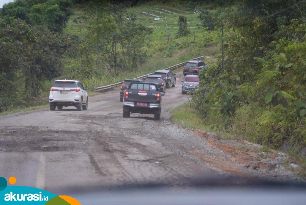 Jalan Kota Bangun-Muara Gusik Memprihatinkan, Hadi Mulyadi Sebut Tambang dan Sawit Jadi Biangnya