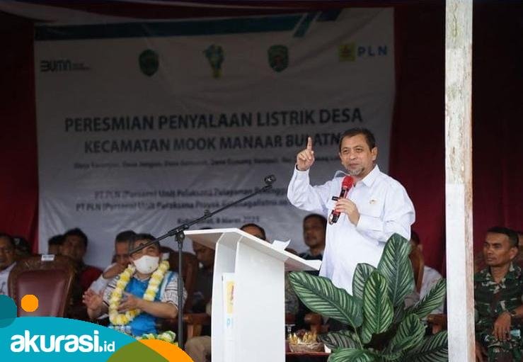 Wagub Hadi Mulyadi: Tiga Desa di Kubar Bakal Teraliri Listrik Tahun Ini