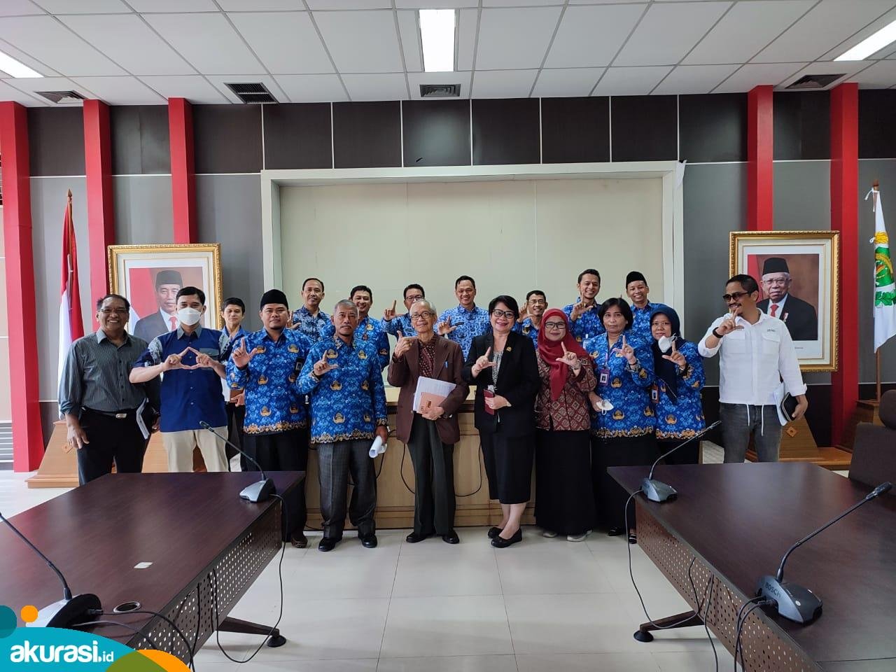 Pansus Perkuat Materi Raperda Bahasa dan Sastra Daerah