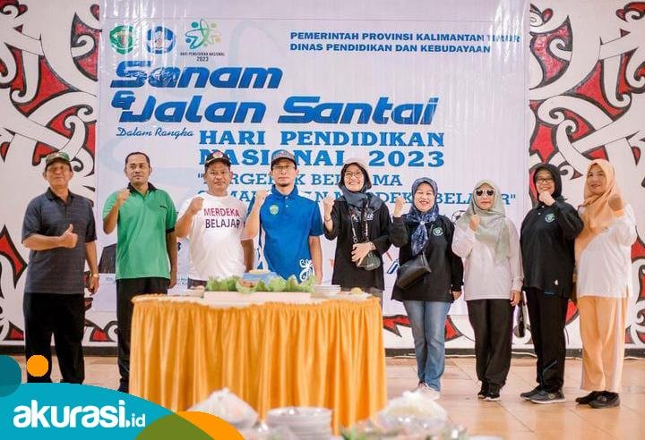 Penutupan Hardiknas 2023: Disdikbud Kaltim Gelar Jalan Santai hingga Bagi-bagi Doorprize