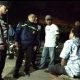 Aparat kepolisian saat mengamankan tukang palak di Bontang Lestari. (Dok.Polres Bontang)