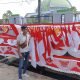 Pedagang Bendera Musiman di Samarinda Mulai Berguguran
