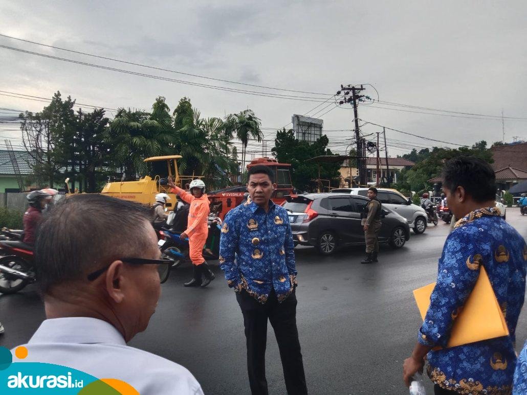 Andi Harun Pastikan Pekerjaan Jalan Taman Samarendah Digarap Serius