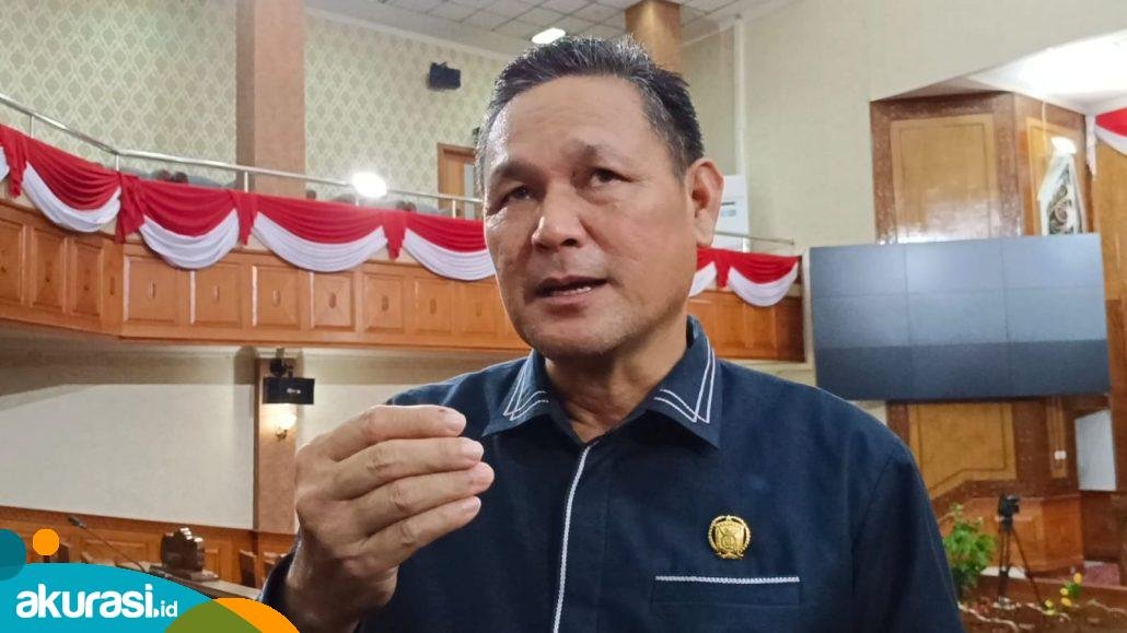 Yan Acungi Jempol Transparansi Pemerintah dalam Pengelolaan Beasiswa Kutai Timur