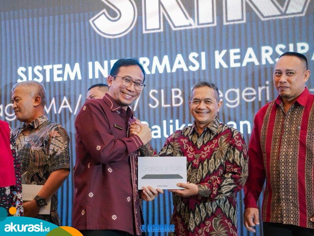 Tingkatkan Efisiensi Administrasi, Disdikbud Kaltim Luncurkan Aplikasi Srikandi