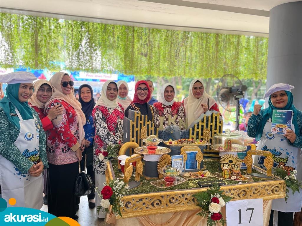 Yulia Zubir Akmal Berikan Dukungan TP PKK Kaltim di Ajang Lomba Masak Harkannas 2023