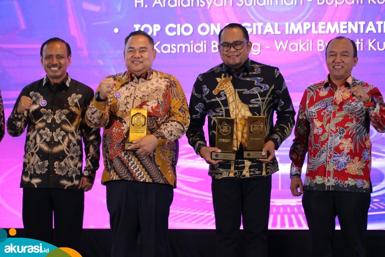 Kutai Timur Raih Tiga Penghargaan IT Works Top Digital Awards 2023