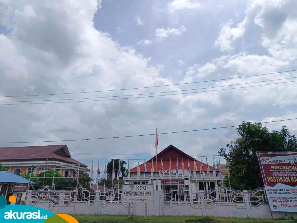 KPU Distribusi Logistik Pemilu, Asisten I PPU Pastikan Berjalan Lancar