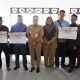 Makmur Marbun Menyerahkan Ganti Rugi Tahap Pertama Bandara VVIP IKN
