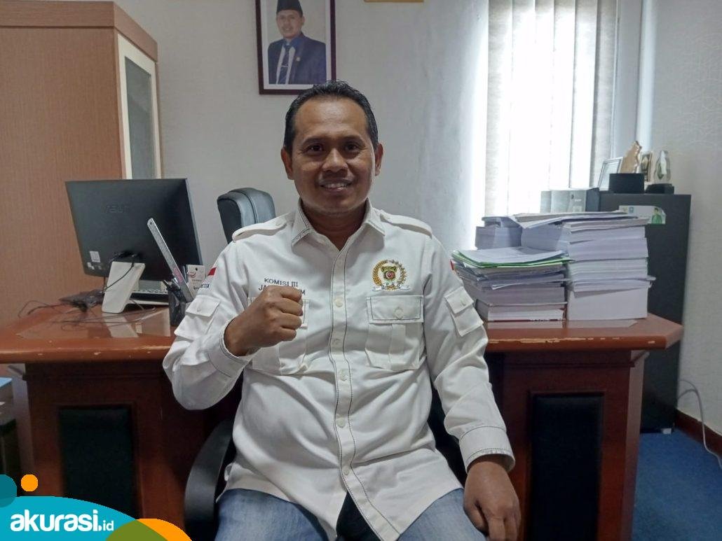 Jasno Soroti Keterlambatan Pembangunan Teras Samarinda