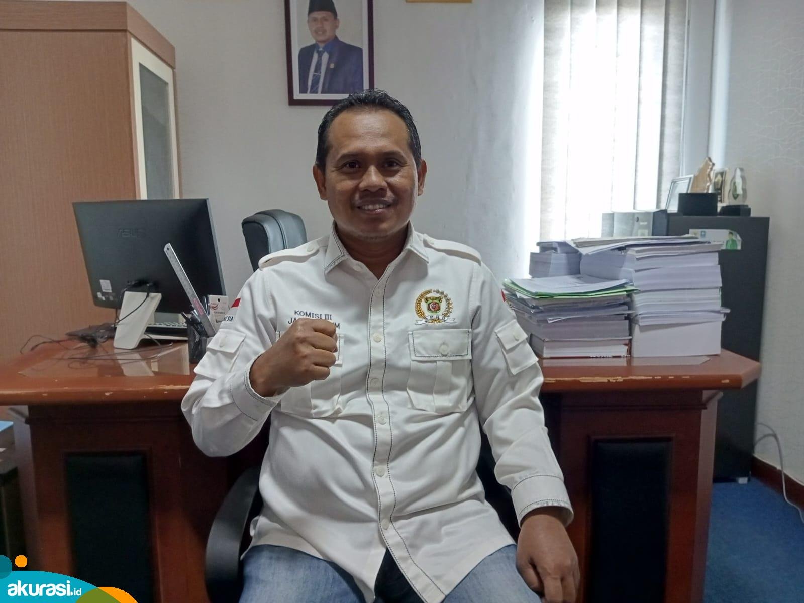 Jasno Soroti Keterlambatan Pembangunan Teras Samarinda