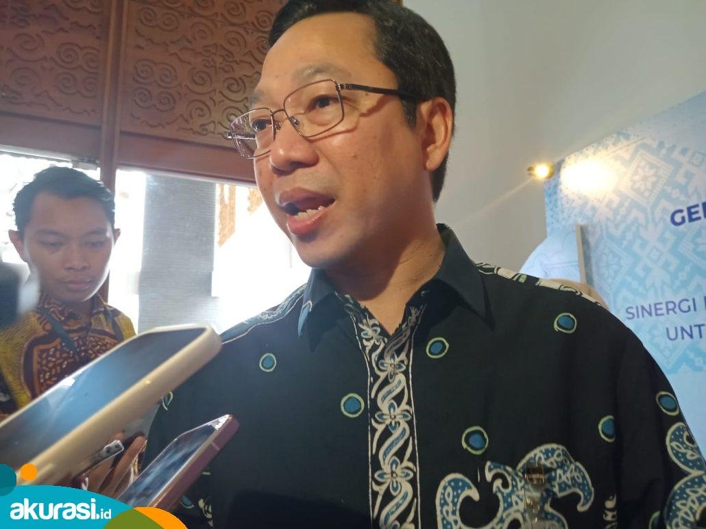 Budi Widihartanto, Kepala Perwakilan Bank Indonesia (BI) Provinsi Kaltim, ketika diwawancarai awak media terkait Gerakan Pangan Murah. (Yasinta Erikania Daniartie/Akurasi.id)