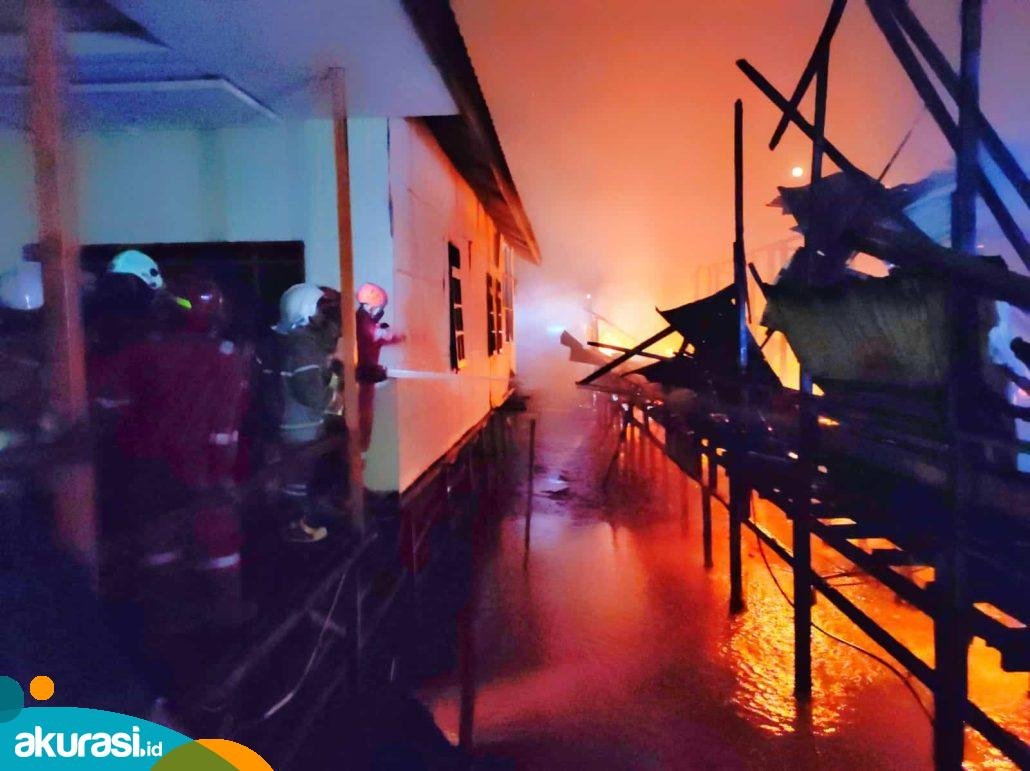 Bontang Kuala Membara, Satu Rumah Hangus Dimakan Si Jago Merah