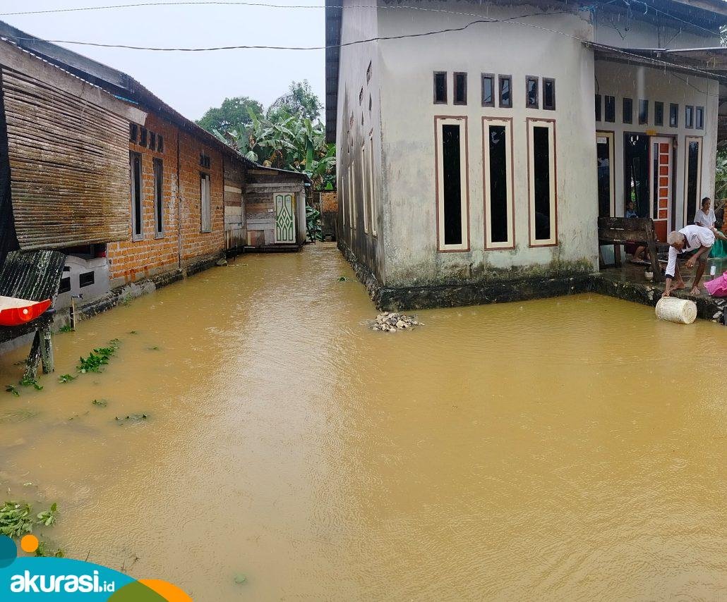 Diguyur Hujan Lebat, Dua Desa di PPU Terendam Banjir, Kedalaman Hingga 1,5 Meter