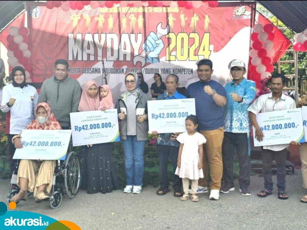 Peringatan May Day, BPJS Ketenagakerjaan Bontang Serahkan Santunan kepada Ahli Waris