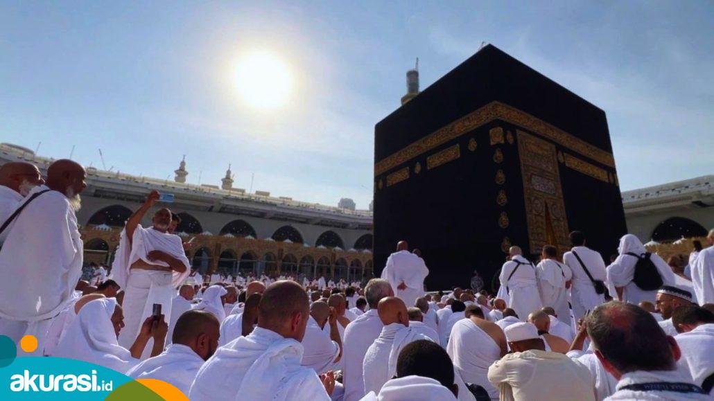 Ilustrasi jemaah mengikuti haji. Cuaca panas di Makkah menjadi salah satu tantangan terbesar bagi jemaah haji. (duaistanto)