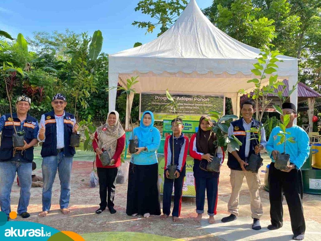 PT IMM Beri Kesadaran Menjaga Lingkungan Kepada Siswa Melaui Program Indominco Mengajar