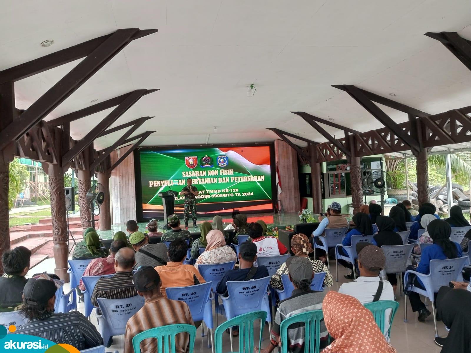 Satgas TMMD ke 120 Kodim 0908/Bontang Beri Penyuluhan Pertanian dan Peternakan Kepada Warga