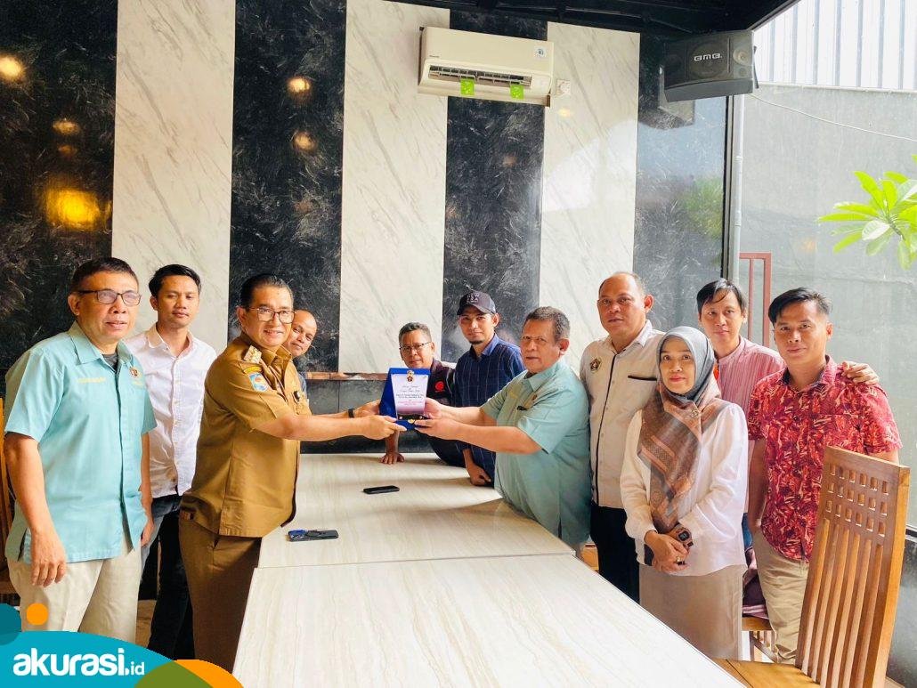 Makan Siang Bareng Pj Gubernur Kaltim, PWI Bincang Santai Persiapan Porwanas Kalsel