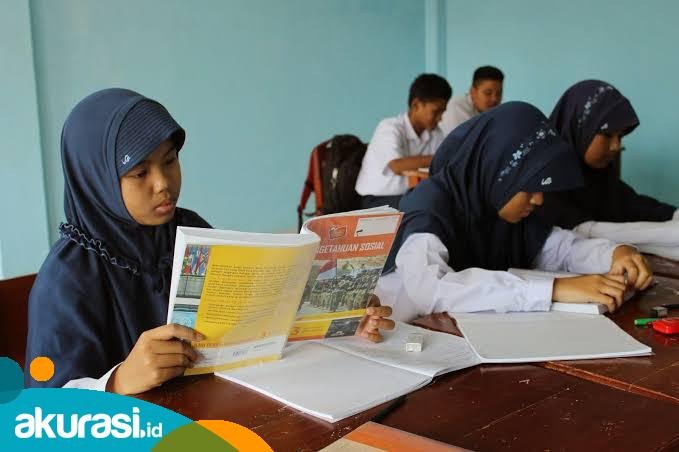 DPRD Kaltim Minta Kasus Paksa Beli Buku Sekolah Dicarikan Win-Win Solution
