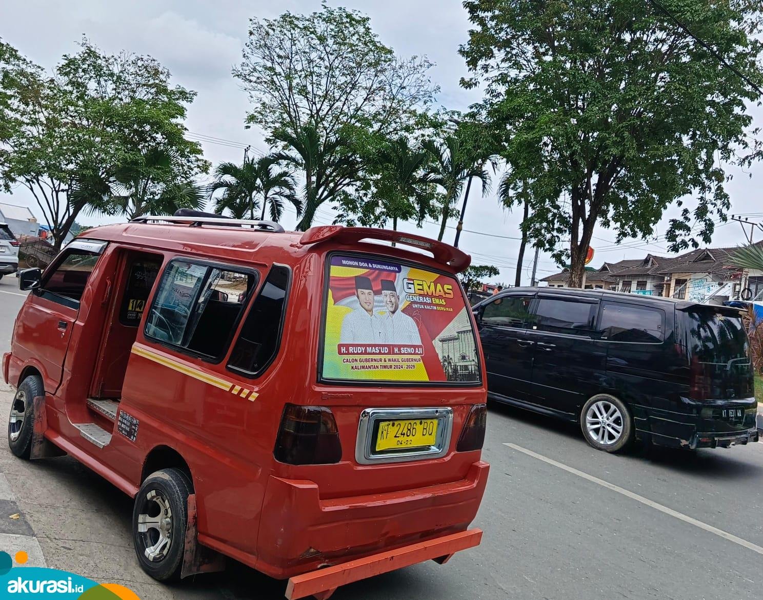 Supir Angkot di Samarinda Dibayar Rp 80 Ribu agar Stiker Bacagub Menempel di Mobil