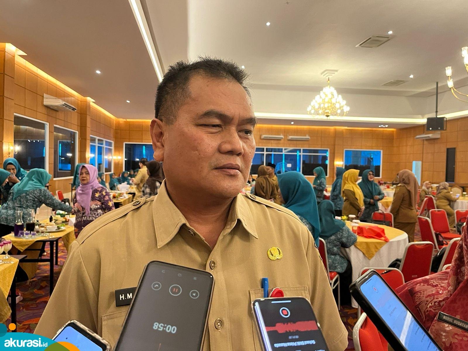 Kepala Dinas Ketapangtani Samarinda, Muhammad Darhan saat menghadiri Festival Pangan B2SA dalam upaya diversifikasi pangan pengganti beras. (Dhion/Akurasi.id)