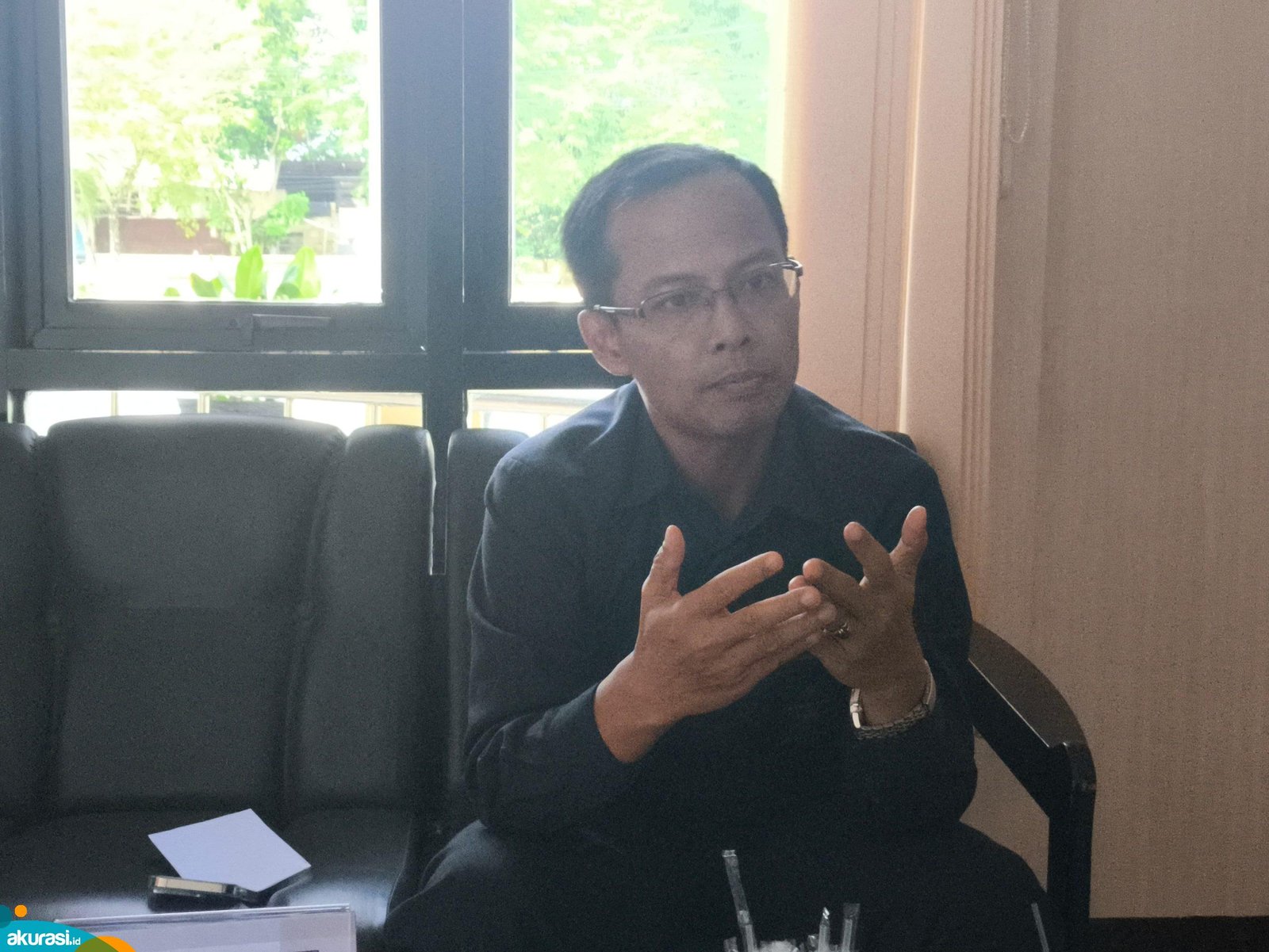 Kepala Pengadilan Agama Kota Bontang, Nor Hasanuddin menjelaskan tren pernikahan dini di Kota Bontang semakin turun 3 tahun terakhir. (Dwi Kurniawan Nugroho / Akurasi.id)
