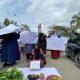 Aksi demonstrasi yang dilakukan orang tua murid, di depan Kantor Gubernur Kaltim, akibat dugaan pungli di sekolah. (Dhion/Akurasi.id)