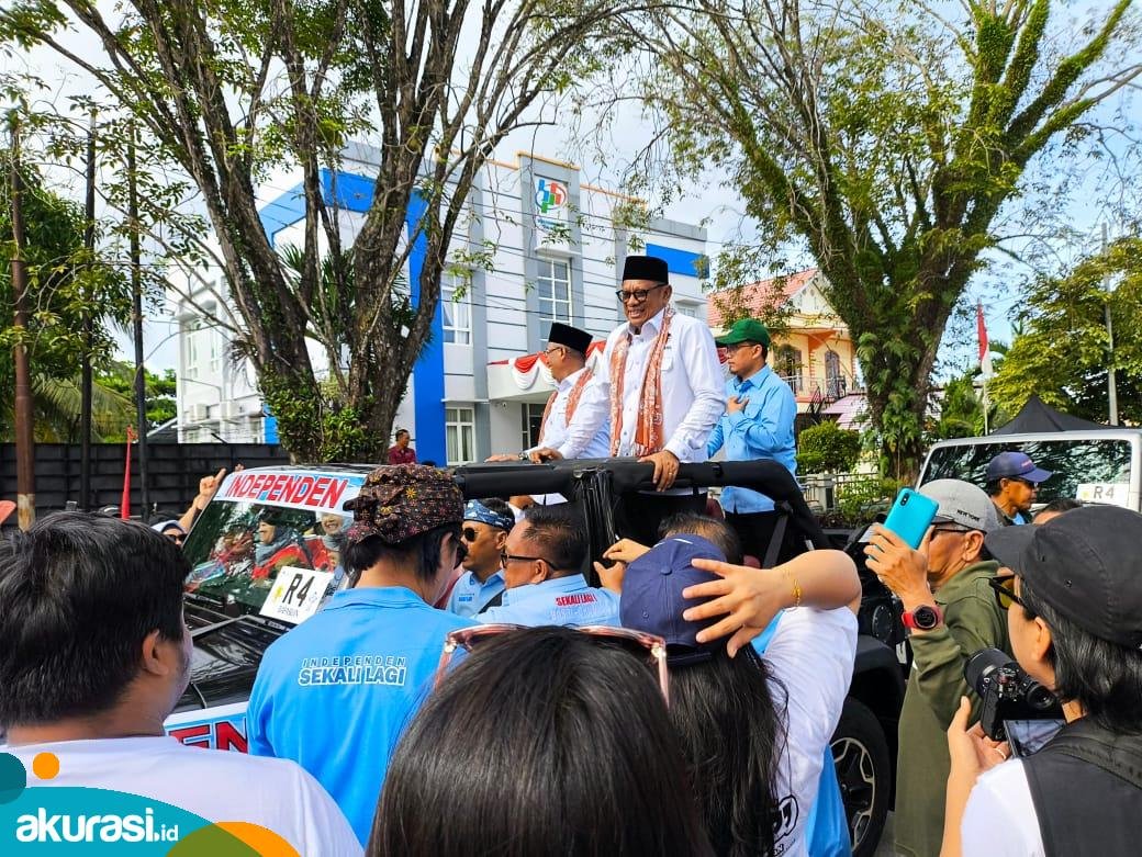 Diiringi Ribuan Pendukung, Basri-Chusnul Siap Berlaga di Pilkada Bontang 2024
