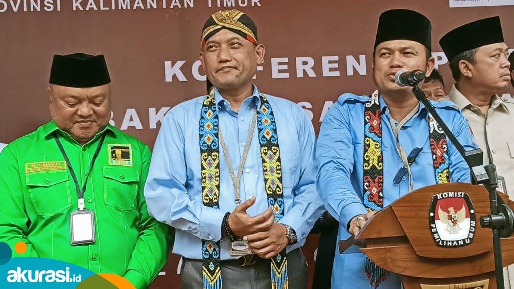 Pasangan Rudy Mas'ud-Seno Aji Resmi Daftar di KPU Kaltim