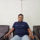 Pengamat Politik dari Universitas Mulawarman (Unmul), Jumansyah saat di temui di ruangannya. (Muhammad Zulkifli/Akurasi.id)