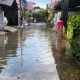 Salah satu kondisi genangan banjir di wilayah RT 27 yang terjadi beberapa pekan lalu. Pemkot akan targetkan perbaikan pelebaran drainase di Bontang Baru. (Dwi Kurniawan Nugroho/Akurasi.id)