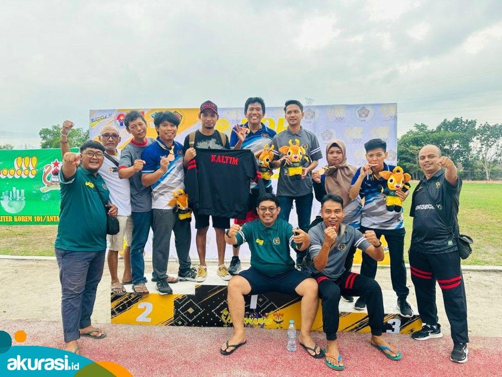 Porwanas Kalsel, tim atletik PWI Kaltim meraih medali perunggu dalam nomor estafet campuran 4x100 meter yang dipertandingkan di GOR Lambung Mangkurat, Kamis (22/8/2024). (ist)
