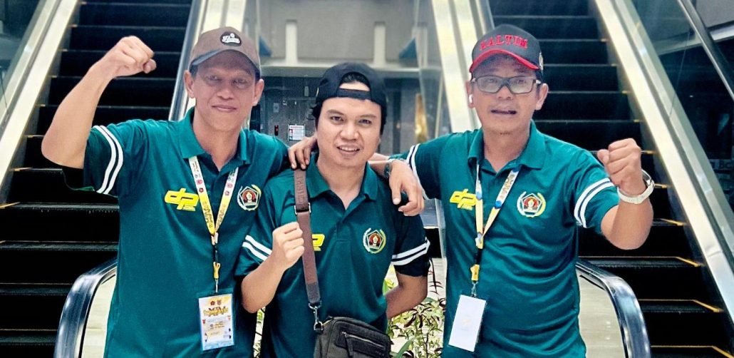 Cabor esport nomor Pro Evolution Soccer (PES) ganda berhasil menambah pundi medali kontingen PWI Kaltim pada Pekan Olahraga Wartawan Nasional (Porwanas) XIV di Banjarmasin, Kalimantan Selatan. (ist)