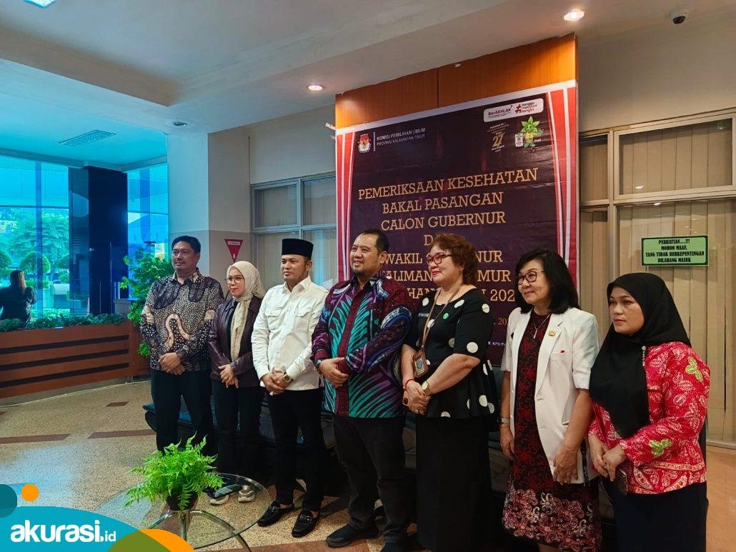 Calon Gubernur Kaltim, Rudy Mas'ud, bersama KPU, Bawaslu, dan BNN. (Muhammad Zulkifli/Akurasi.id)