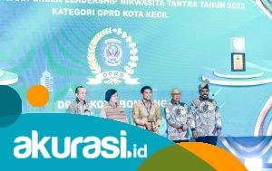 Ketua DPRD Bontang Raih Penghargaan Green Leadership Nirwasita Tantra 2024