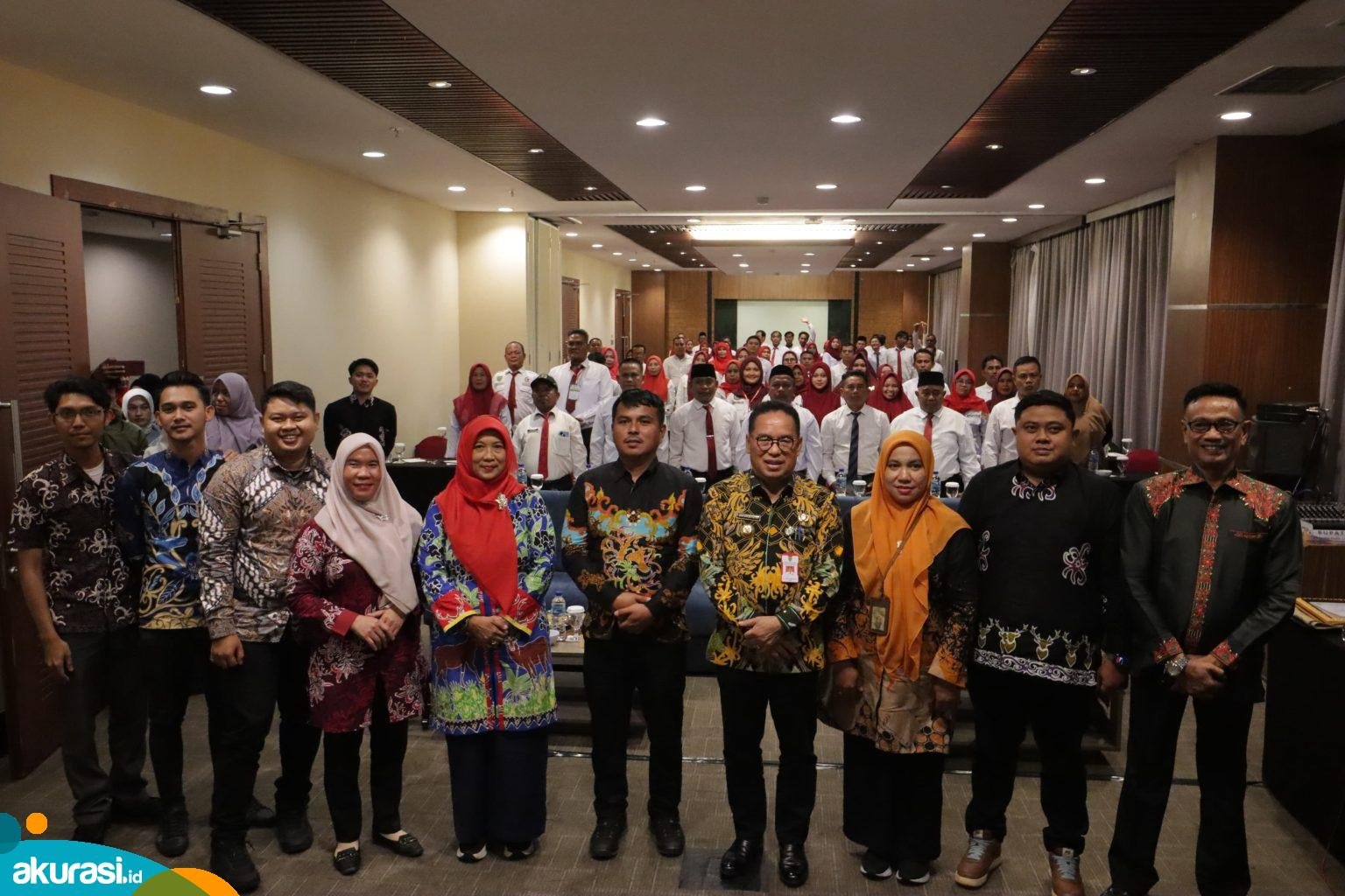 Buka Bimtek Diklanas, Pj Bupati PPU Dorong Perangkat Desa Tingkatkan Kinerja