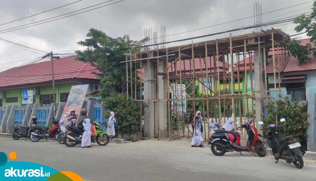 Pembangunan SDN 001 BU Tahun 2024 Fokus pada Tiga Kelas dan Gapura Gerbang
