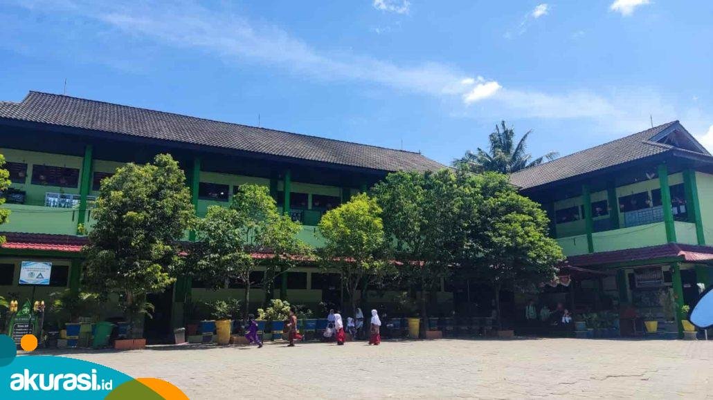 SDN 001 Bontang Selatan